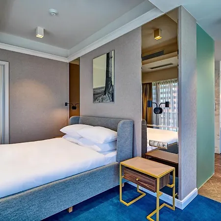 Old Town Haston Aparthotel Vratislav