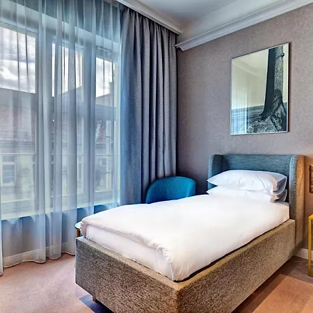 Old Town Haston 4* Vratislav