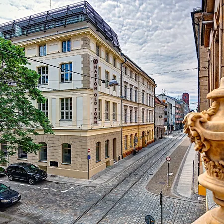 Old Town Haston 4* Vratislav