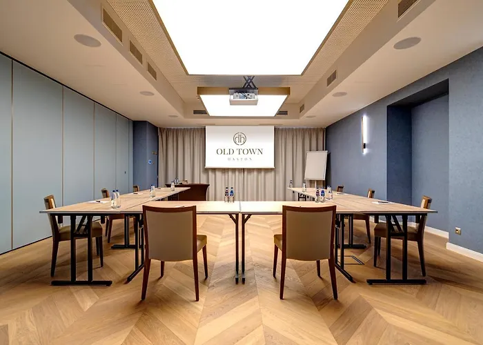 Old Town Haston 4* Breslau