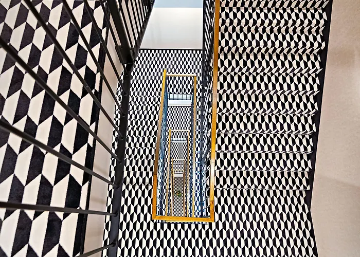 Ξενοδοχείο με διαμερίσματα Old Town Haston 4*